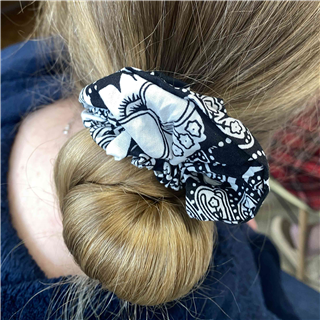 Sew Your Own Scrunchie Together with Anna Figgins 