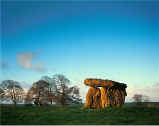 Ruth Poultney Presents: Stone Age Glamorgan